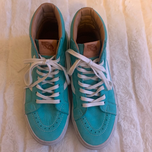 Vans Unisex SK8-Hi Fashion Sneakers - Picture 2 of 7